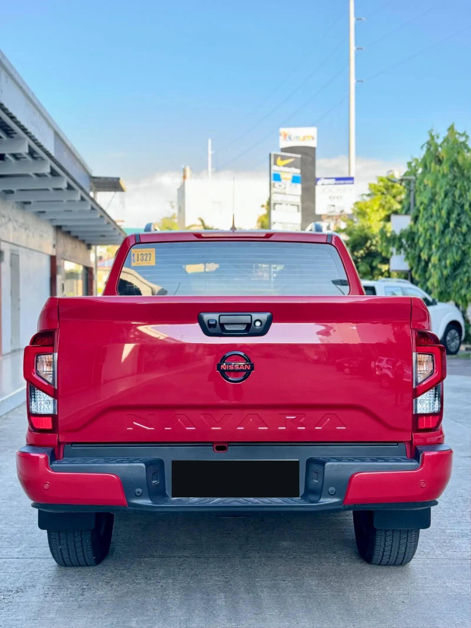 Used 1
                    NISSAN
                     for Sale Image