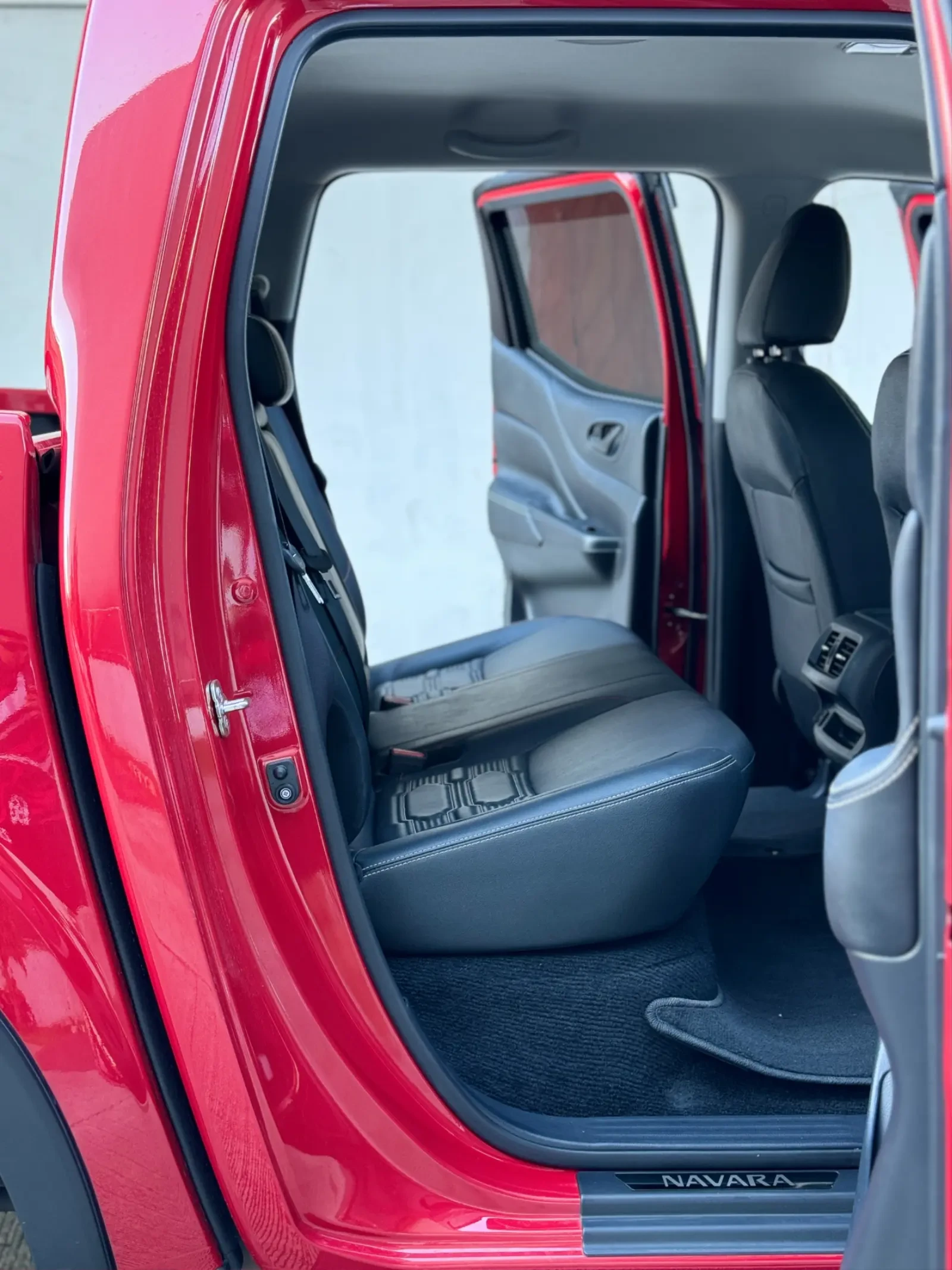 Used 1
                    NISSAN
                     for Sale Image